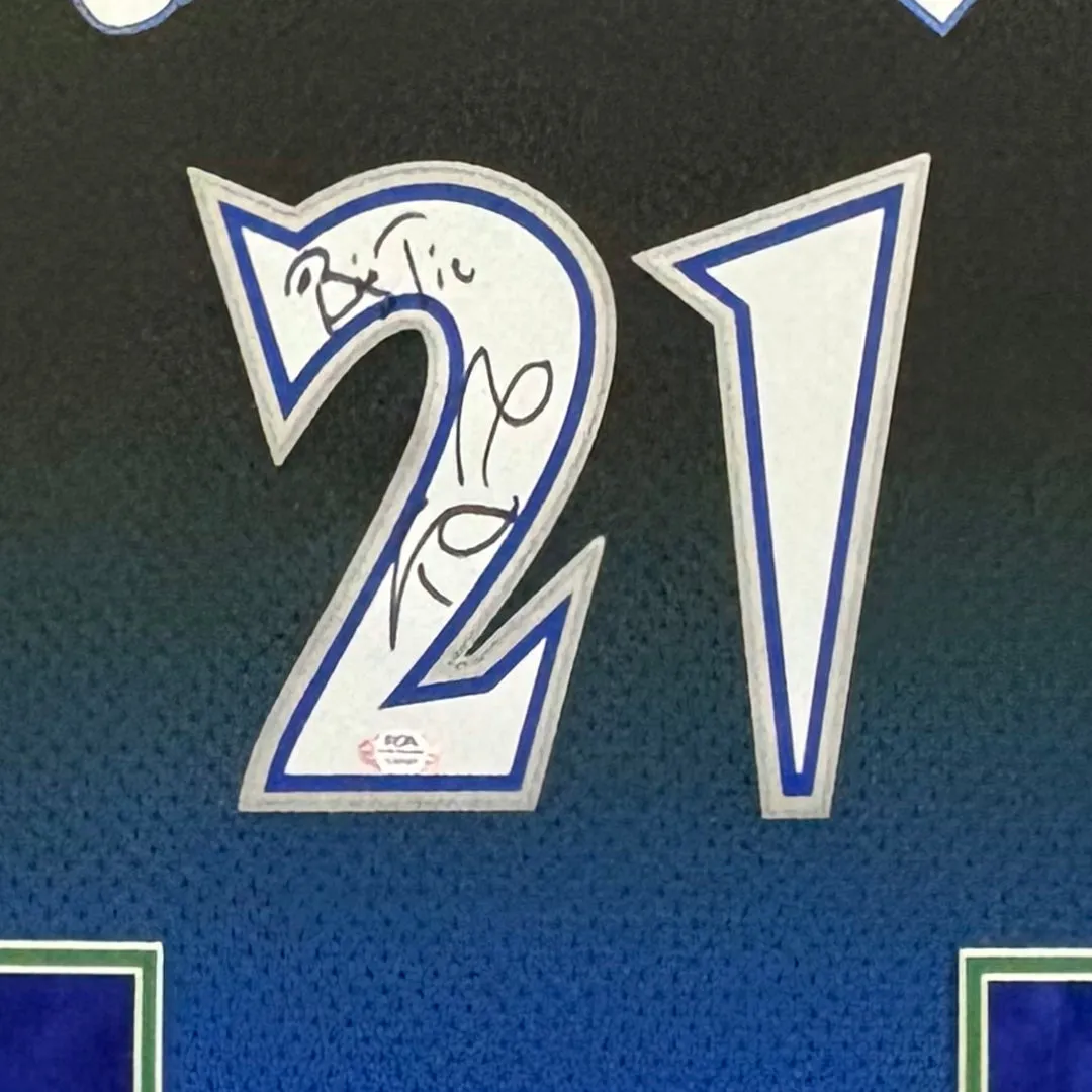 Kevin Garnett Signed Minnesota Timberwolves Custom Suede Matte Framed Basketball Jersey