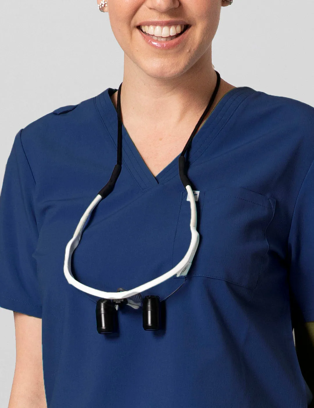 Womens 2-Pocket V-Neck Scrub Top - Navy